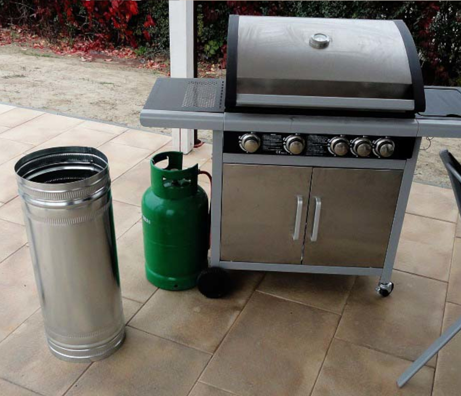 Compressed by jpeg-recompress